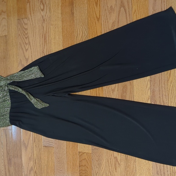 Jumpsuit - Picture 2 of 3